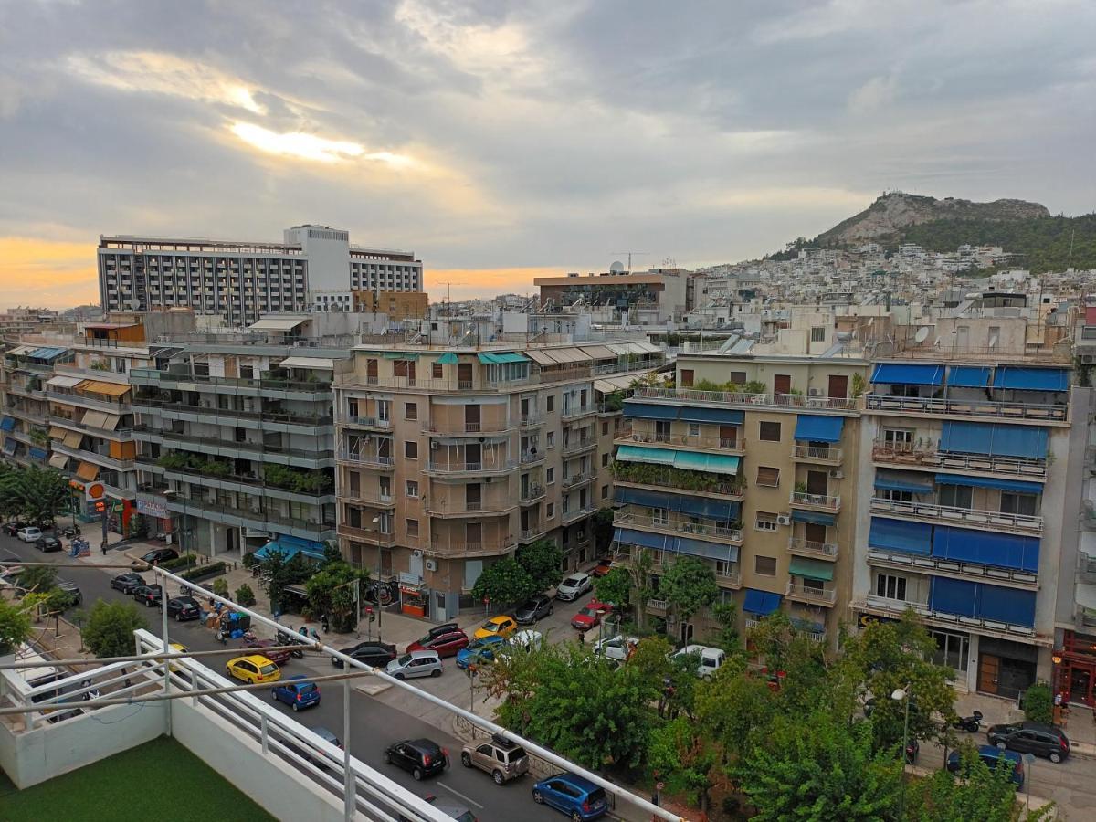 Top Floor Studio Near Metro&View Athene Buitenkant foto